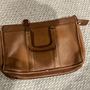 💔 SOLD 💔 Vintage Coach laptop bag